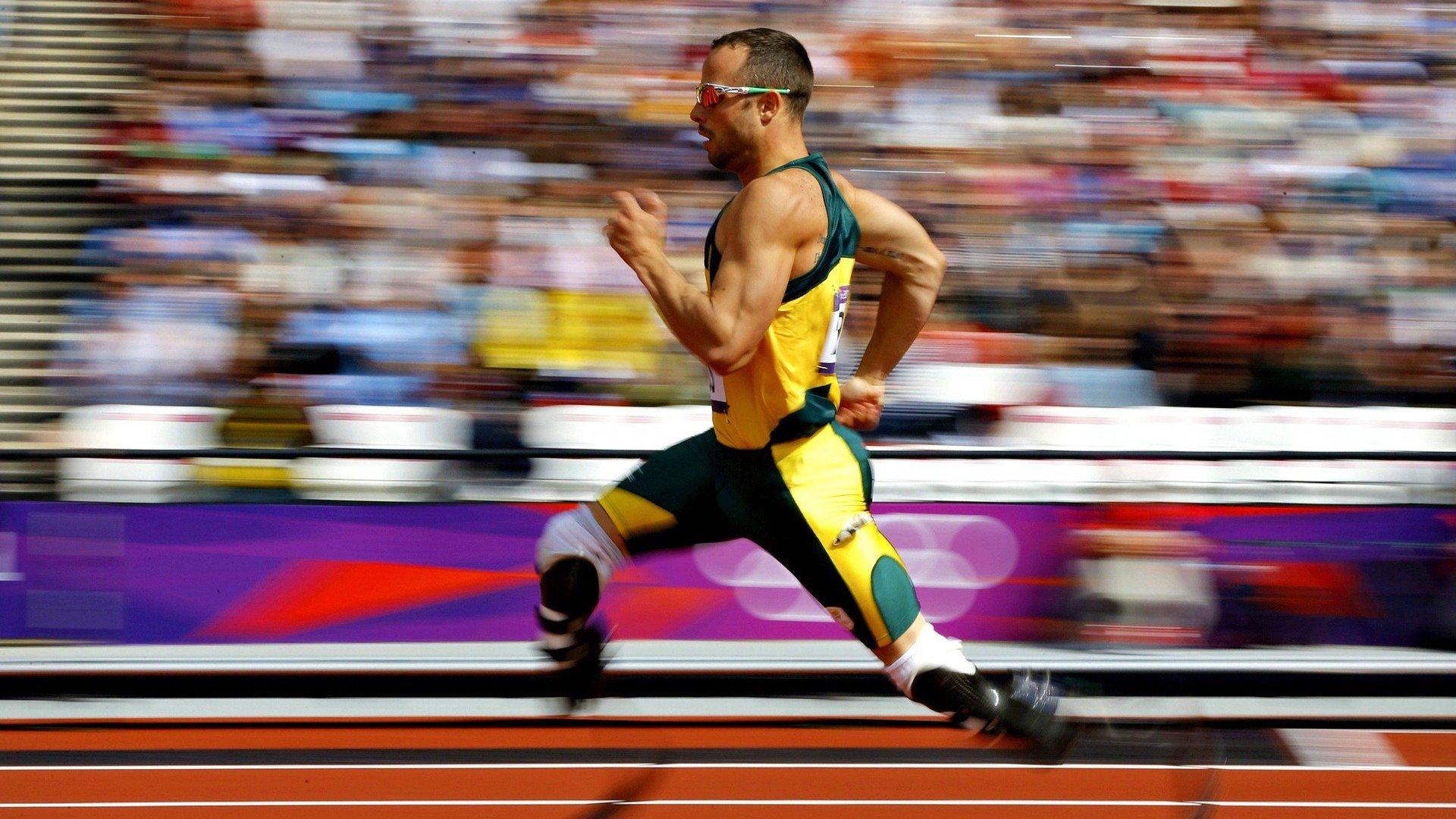 挑战生理极限！印度11岁瑜伽神童以脱离地心引力般技巧震撼体坛